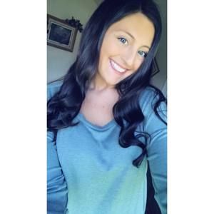 Meet your Posher, Michaela